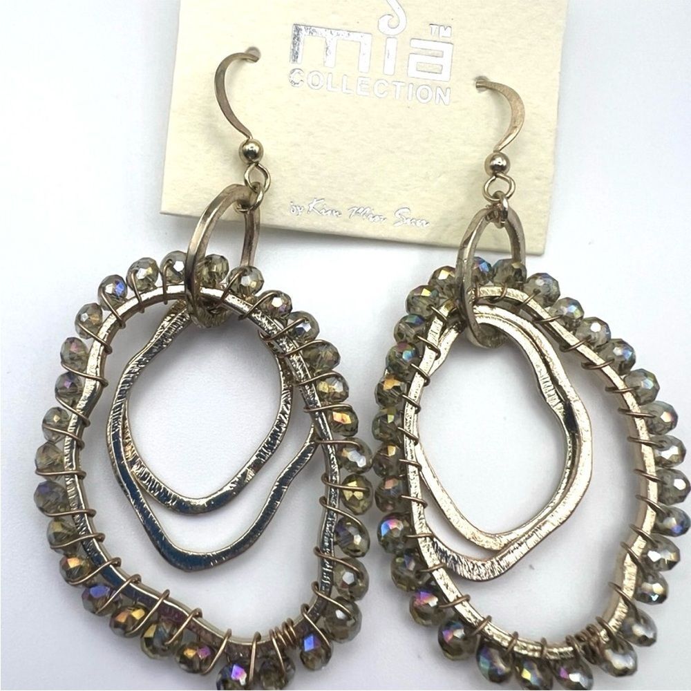 5/$25 Mia collection  Earrings